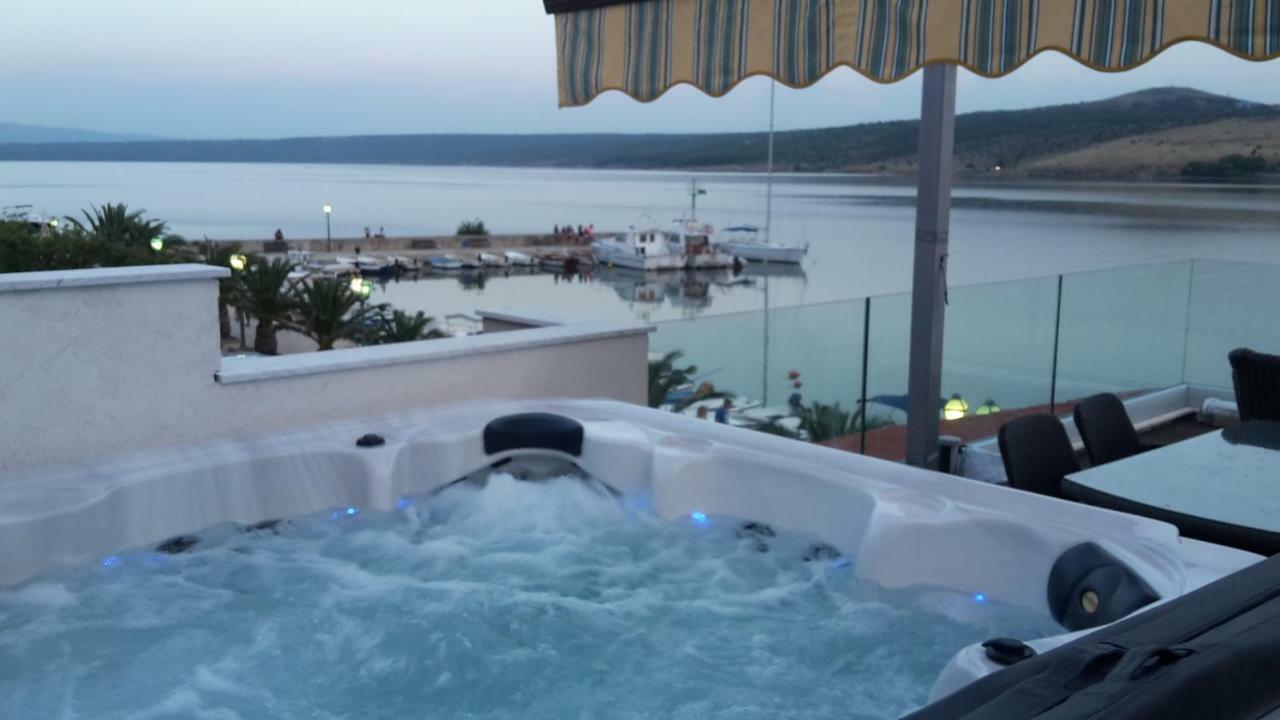 Luxury Apartment By The Sea With Private Whirlpool And Terrace 50M2 Posedarje Εξωτερικό φωτογραφία
