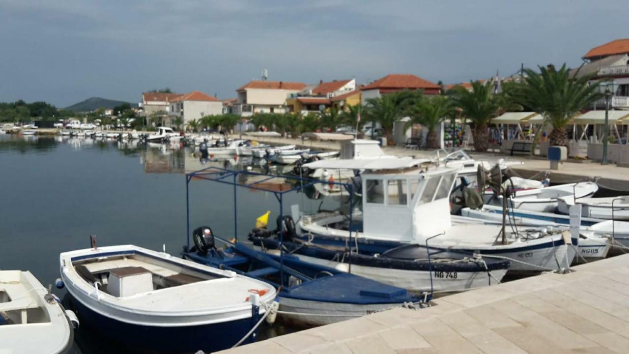 Luxury Apartment By The Sea With Private Whirlpool And Terrace 50M2 Posedarje Εξωτερικό φωτογραφία