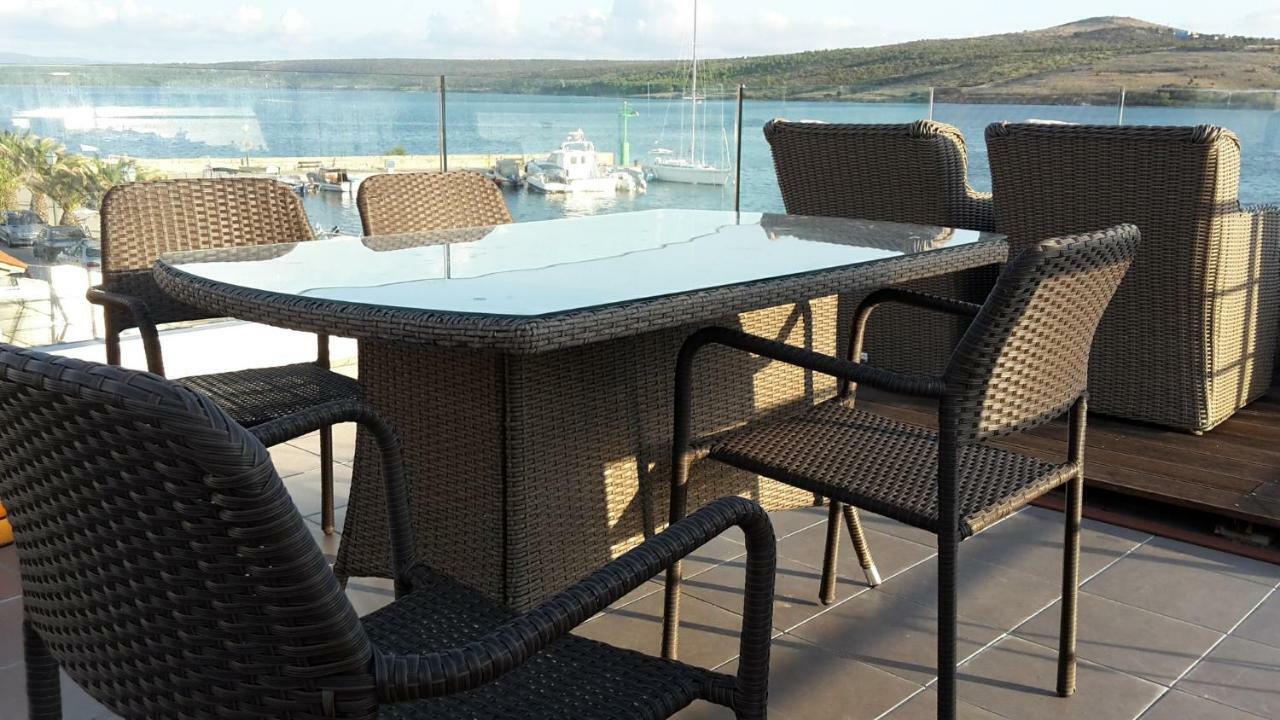 Luxury Apartment By The Sea With Private Whirlpool And Terrace 50M2 Posedarje Εξωτερικό φωτογραφία