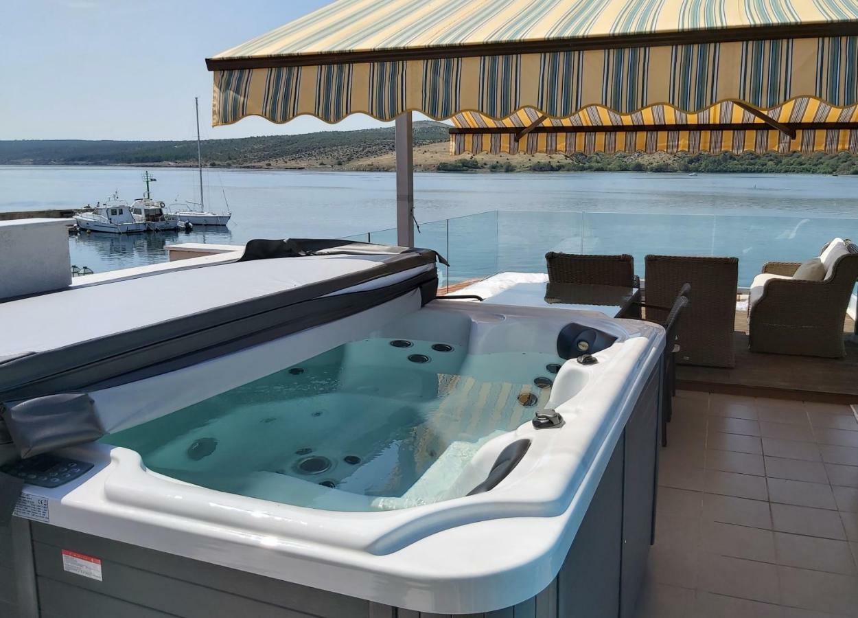 Luxury Apartment By The Sea With Private Whirlpool And Terrace 50M2 Posedarje Εξωτερικό φωτογραφία